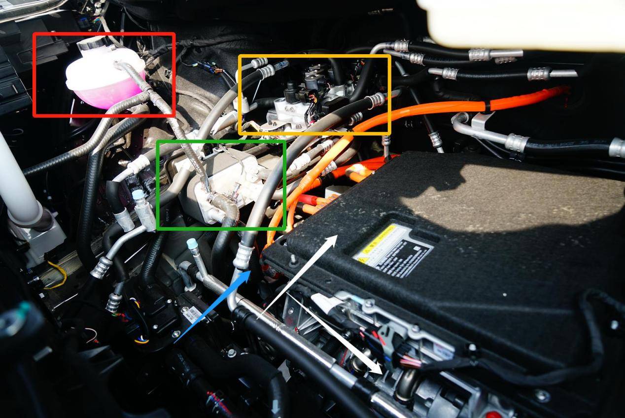 让新功能可以更快地普及到同架构的车型中