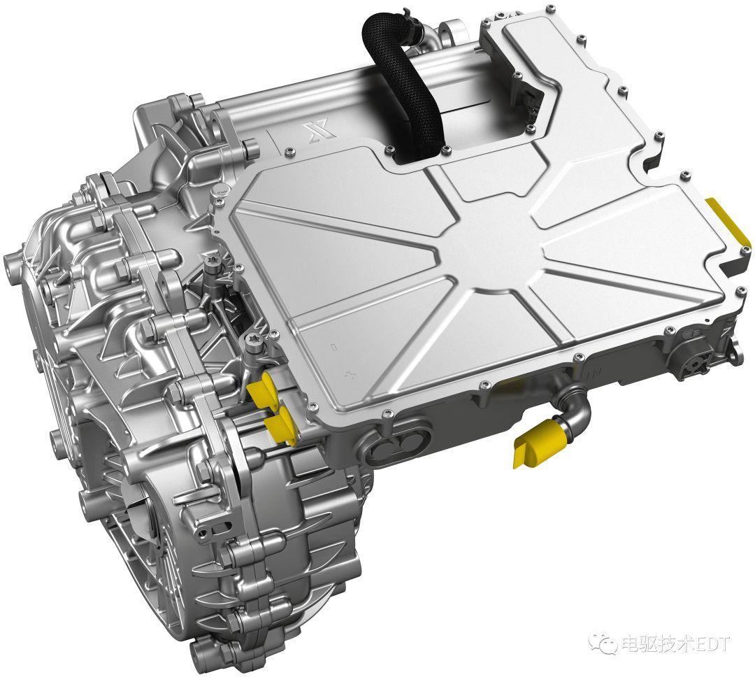 人民日报文化传媒有限公司董事长寇非和东风汽车营销管理部总经理