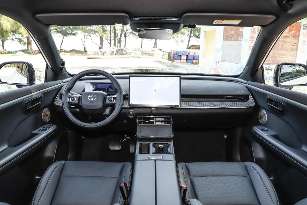 BMW全景视域桥与全景iDrive系统的组合