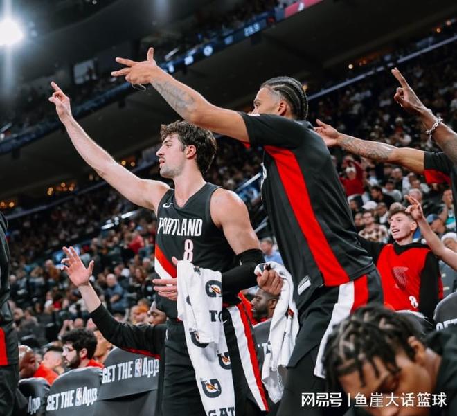 NBA常规赛收官战：湖人锁定季后赛席位 活塞登顶