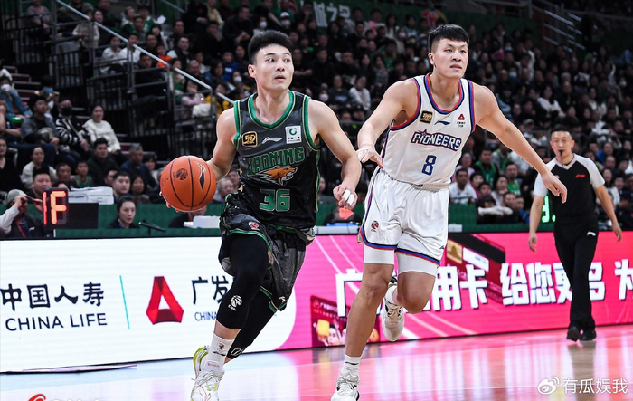 辽宁男篮三连胜冲击前八 引援换帅双管齐下激活